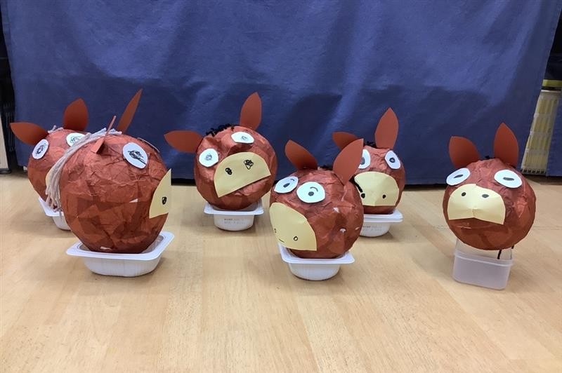 小学部3組(5,6年生)張り子うま