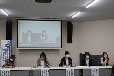 質疑応答の様子