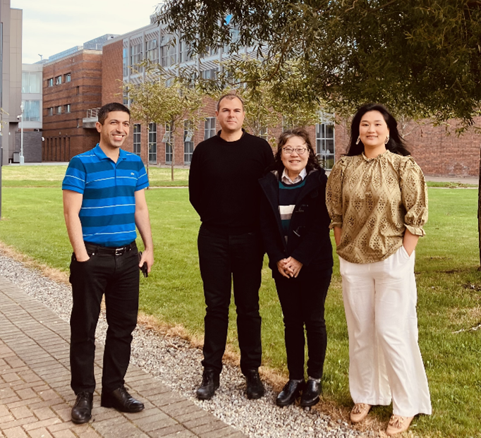 左から、Arash Aloosh教授、Mathieu Mercadier教授、青葉教授、Lu Xu教授