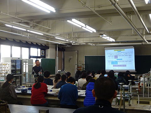 令和6年2月24日化学領域の様子の写真