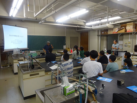 令和7年10月12日数学領域Ⅱの様子の写真