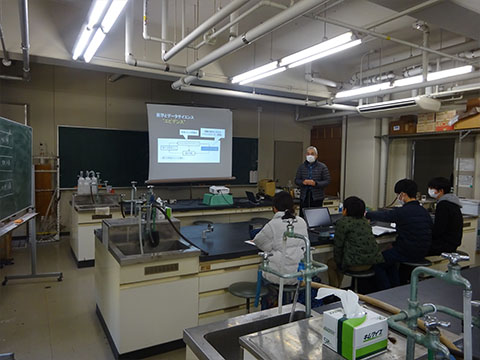 令和7年12月14日医学領域Ⅰの様子の写真